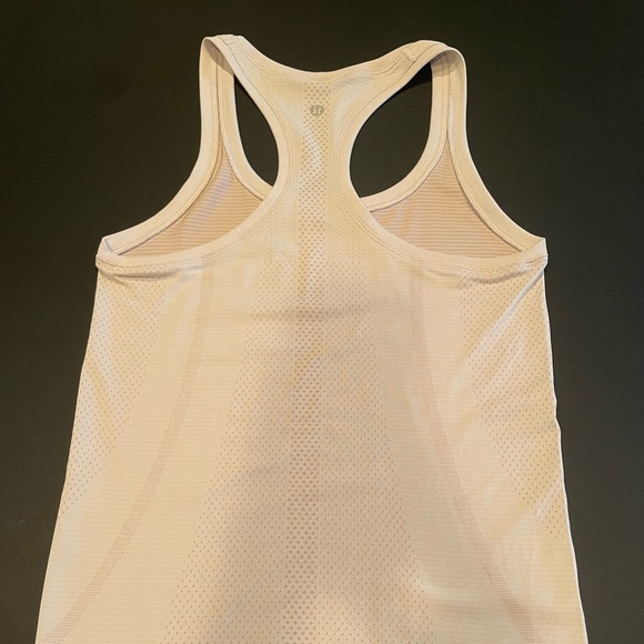 Lululemon size 6 swiftly tech tank light pink , tan - Picture 2 of 2